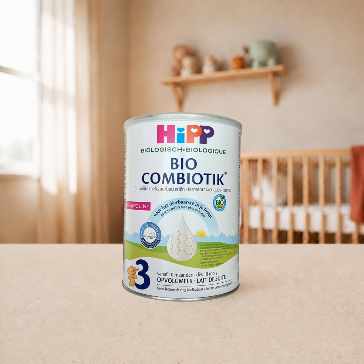 HiPP Bio Combiotik 3 organic follow-on formula 800g tin in a nursery